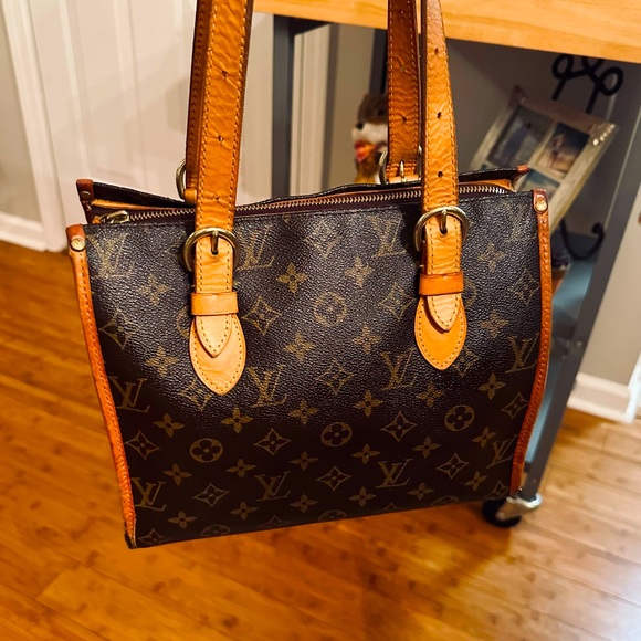 Louis Vuitton Popincourt Haut Tote Bag - Picture 3 of 16